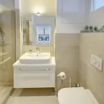 Appartement Fewo1846 Intermar - Rooftop - Luxurioeses Studioapartment Mit Balkon Und Meerblick Im 7 Og Glücksburg